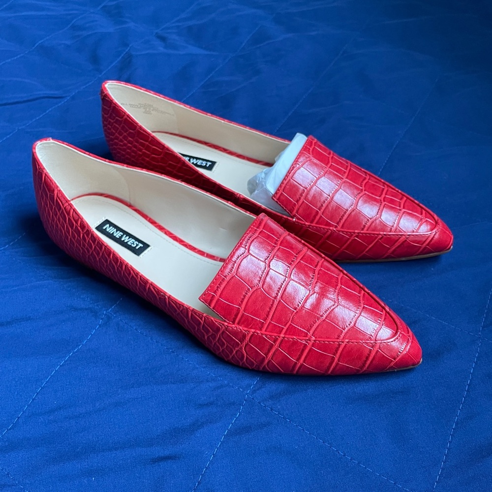 Nine West Red Flats 6.5